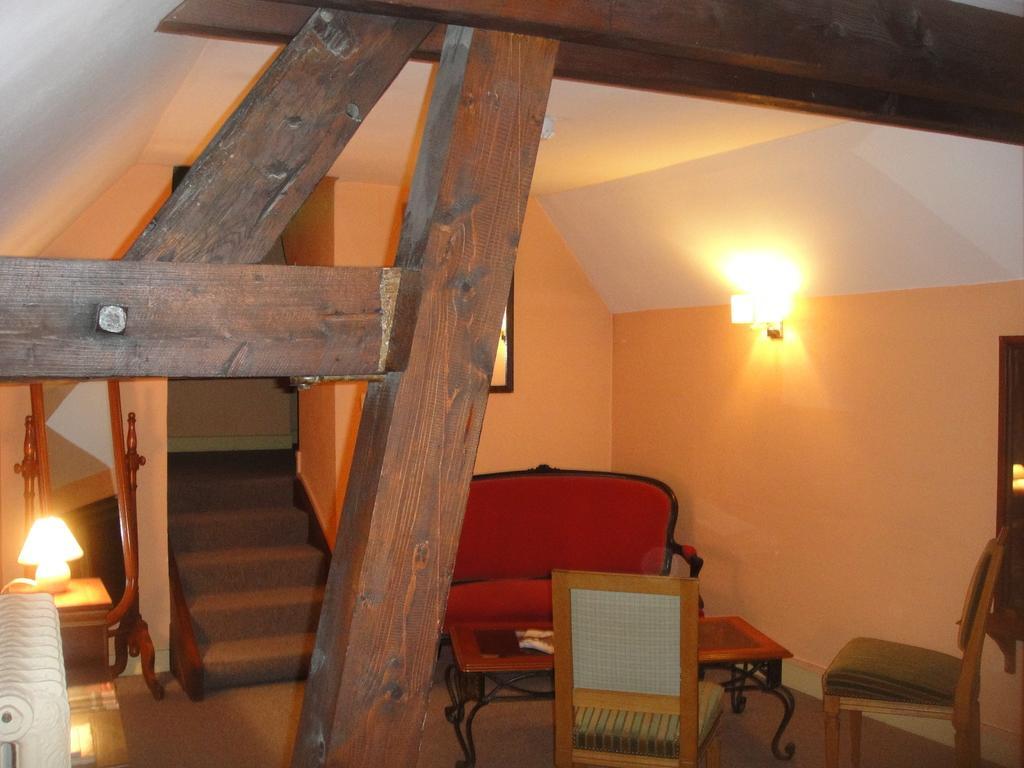Hotel L' Ecu モンバール エクステリア 写真